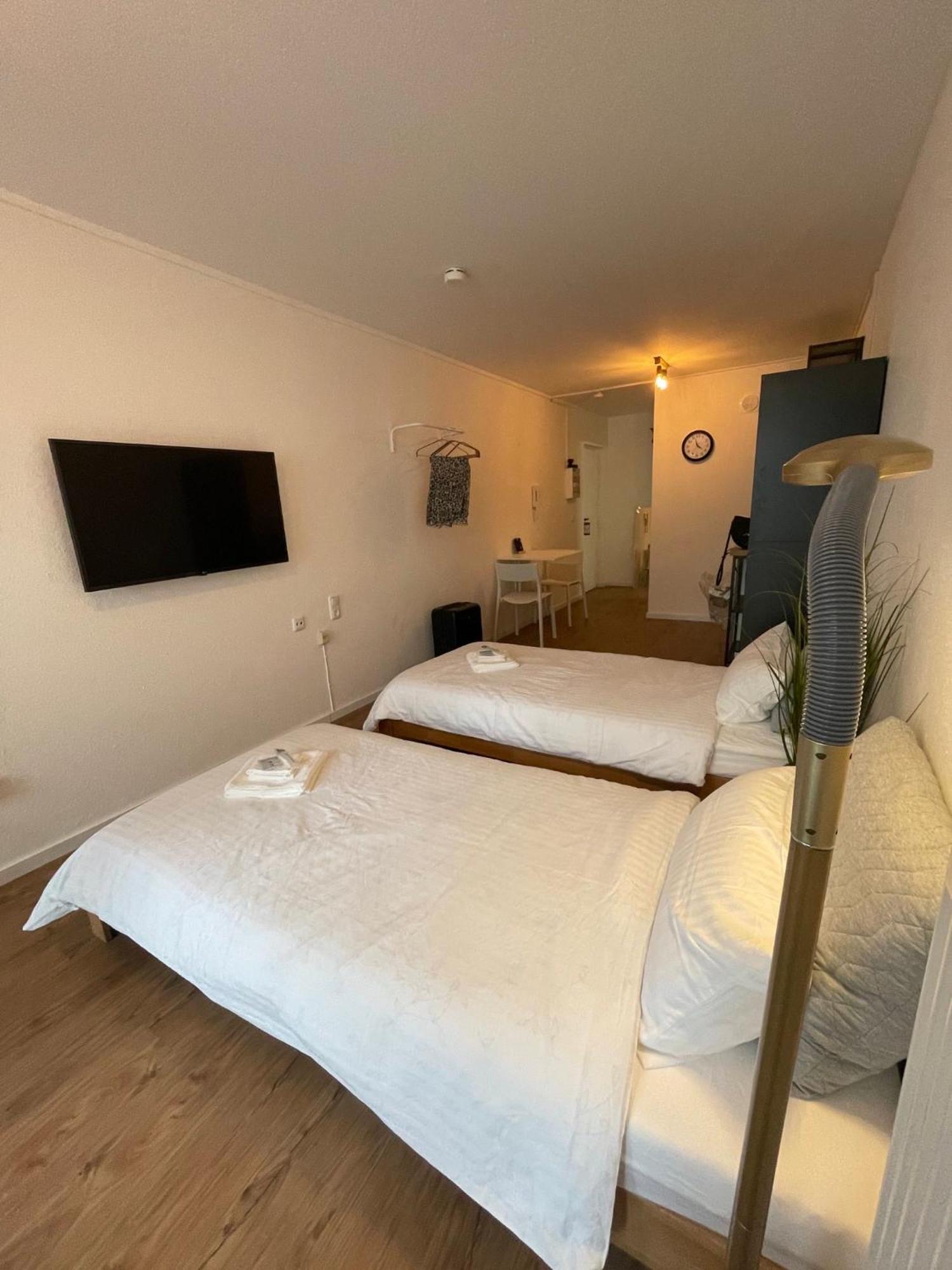 Apartment Mit Kuechenzeile, Stadtnah & Kostenlos Parken Passau Extérieur photo